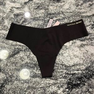Victoria’s Secret panty thong